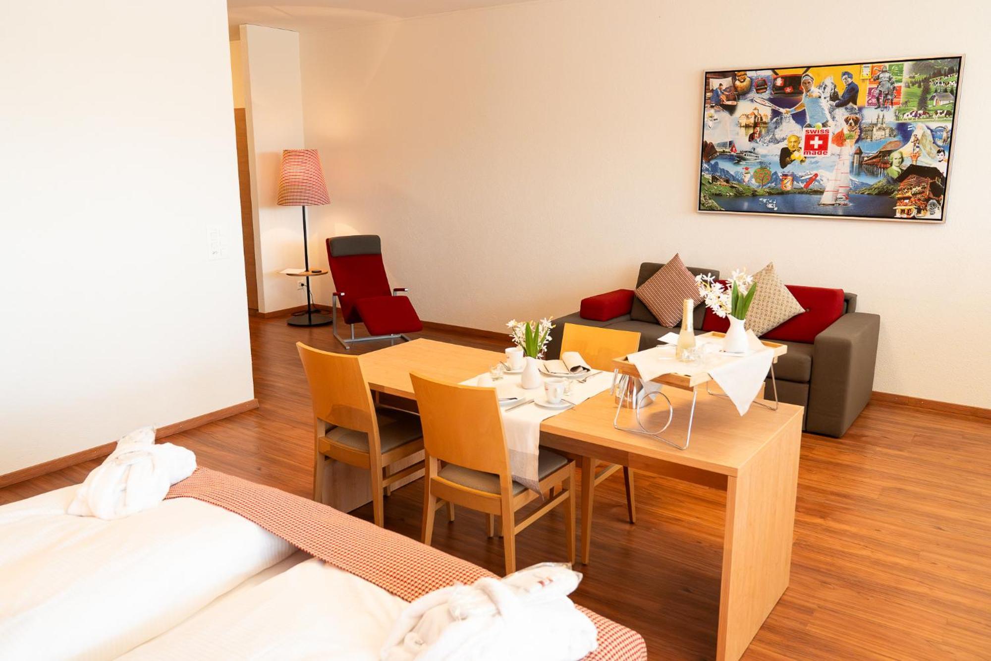 Swissever Hotel Zug Steinhausen Rum bild