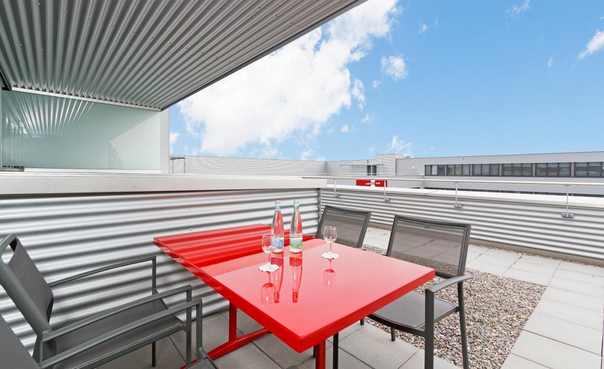 Swissever Hotel Zug Steinhausen Exteriör bild